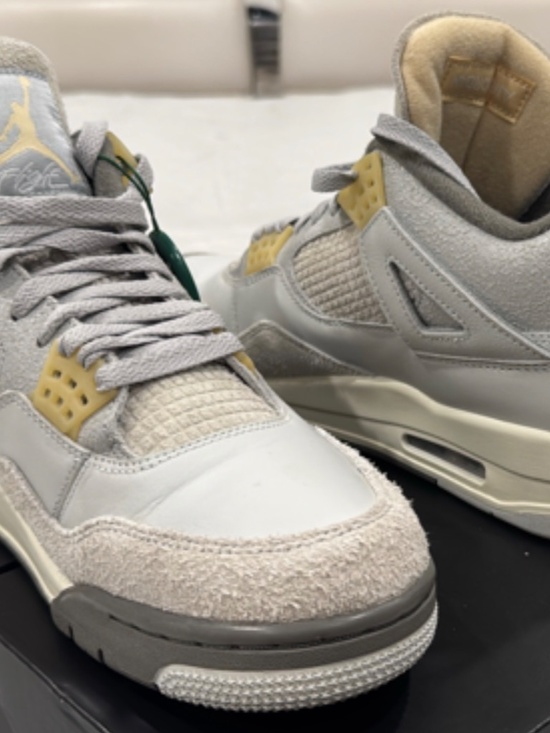 Size 11 - Air Jordan 4 Retro SE Craft Photon Dust Comes With Replacement Box main image 10